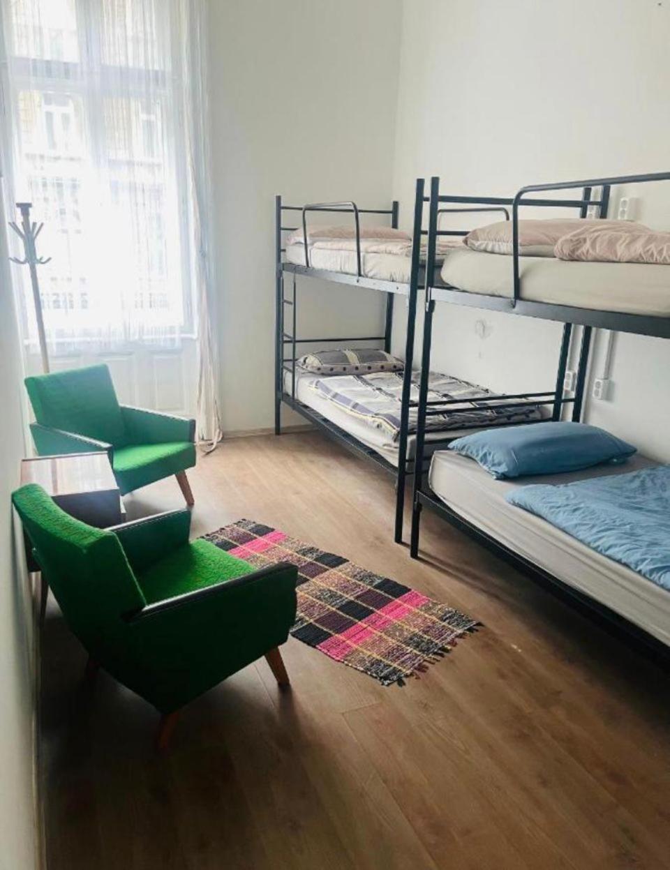 Doxie Rooms And Beds Budapesta Exterior foto